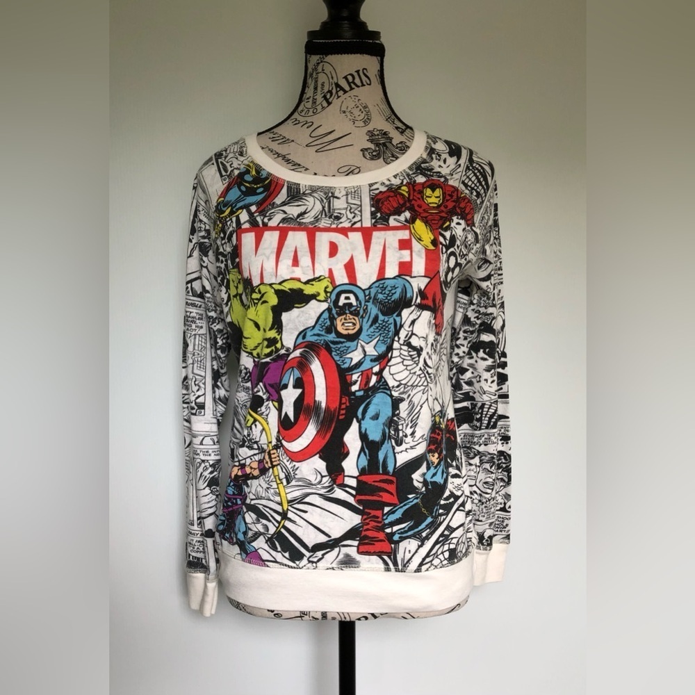 vintage MARVEL Long Sleeve Tee small long sleeve